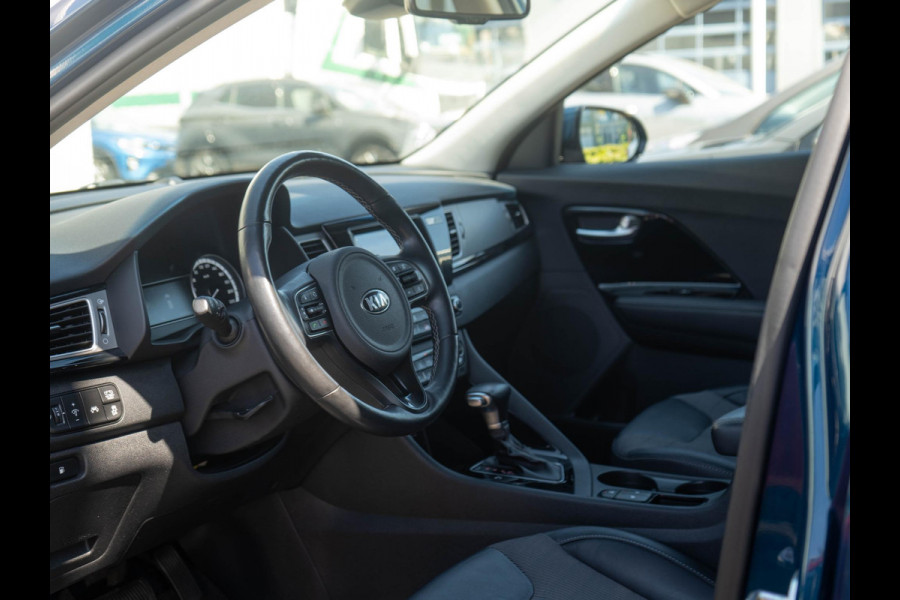 Kia Niro 1.6 GDi Hybrid Design Edition | Stoel en stuur verwarming | Trekhaak | 18 inch lichtmetalen velgen |