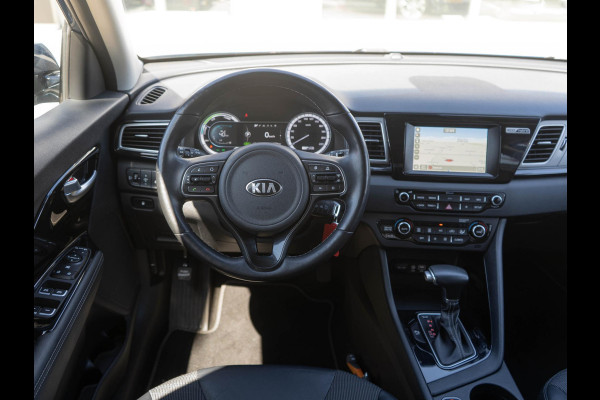 Kia Niro 1.6 GDi Hybrid Design Edition | Stoel en stuur verwarming | Trekhaak | 18 inch lichtmetalen velgen |