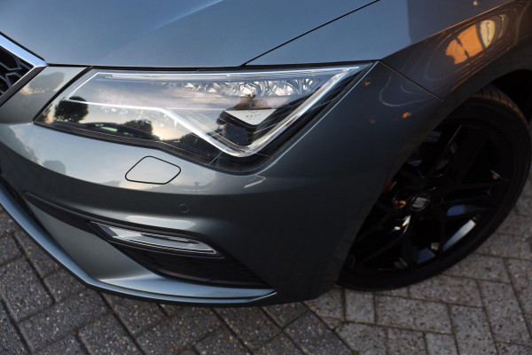 Seat Leon 1.4 EcoTSI FR Business / AUT / Open Panoramadak / Camera / Navi / Cruise Control / Led / Pdc / Allu Velgen / Nette Staat