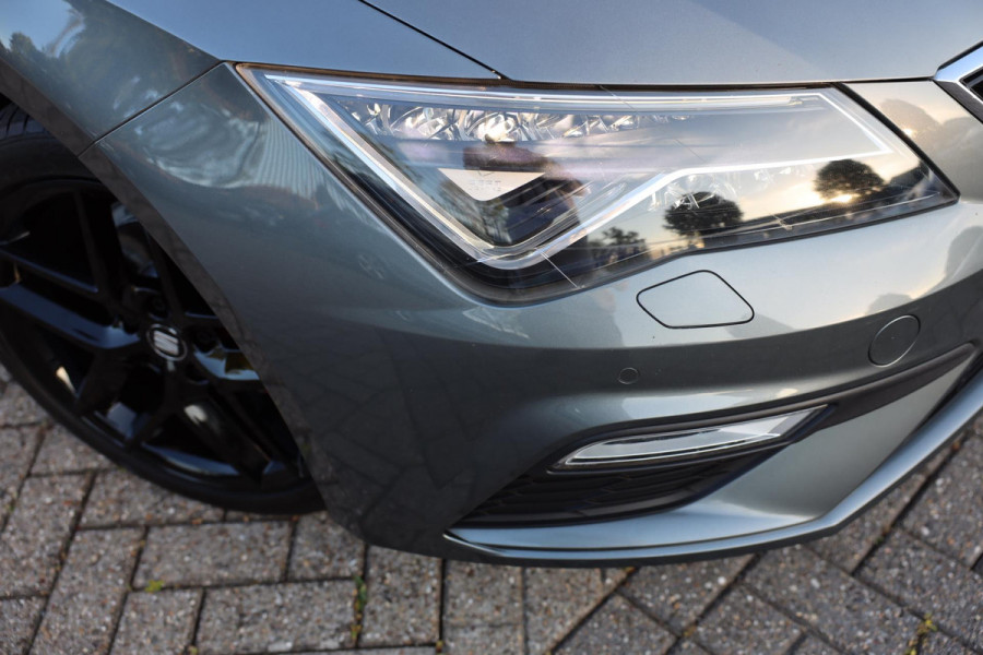 Seat Leon 1.4 EcoTSI FR Business / AUT / Open Panoramadak / Camera / Navi / Cruise Control / Led / Pdc / Allu Velgen / Nette Staat