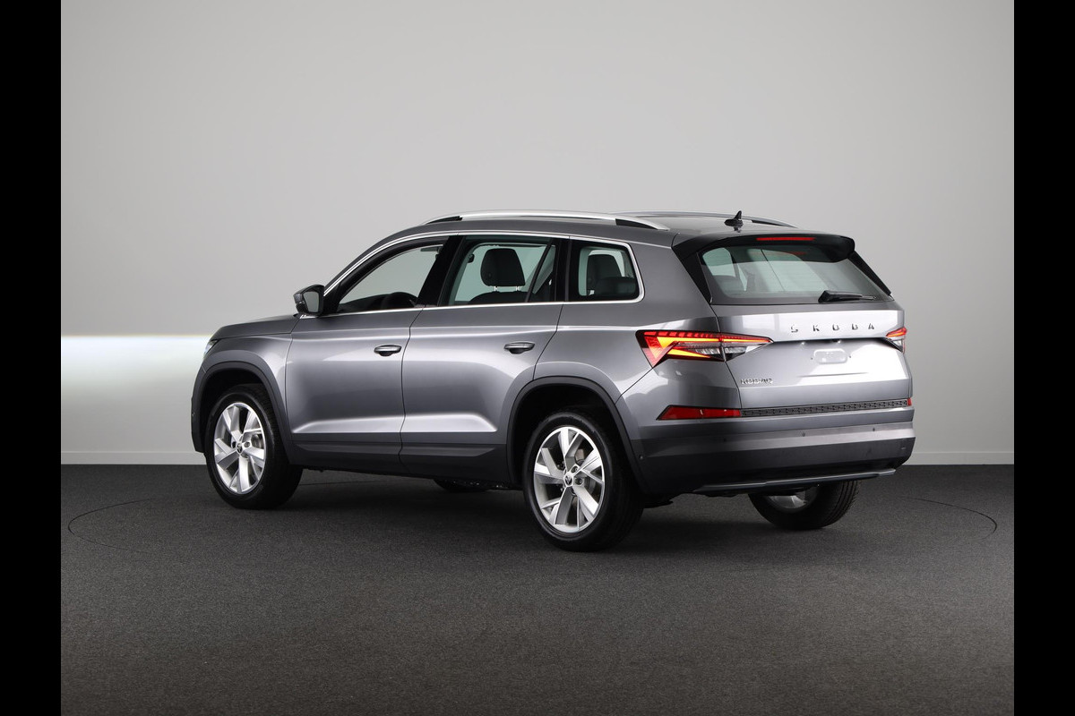 Škoda Kodiaq Business Edition Plus 1.5 TSI 150 pk 7 versn. DSG | Fabrieksgarantie tot 2028 | Leder | Panoramadak | Adaptive Cruise Control | 360º camera | Škoda Kodiaq Business Edition Plus 1.5 TSI 150 pk 7 versn. DSG | Fabrieksgarantie tot 2028 | Leder | Panoramadak | Adaptive Cruise Control | 360º camera |