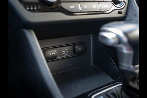 Kia Niro 1.6 GDi Hybrid DynamicPlusLine | Navigatie | Stoel en stuurverwarming |