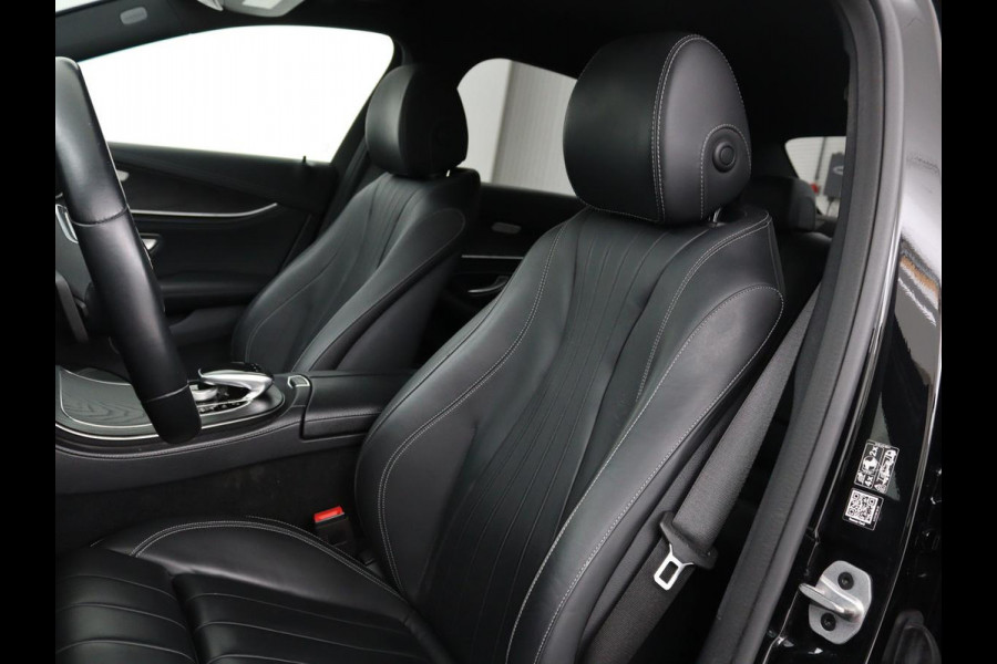 Mercedes-Benz E-Klasse 300de Luxury | Nappaleder | Luchtvering | Adaptive cruise | Carplay | 360 camera | Stoel & achterbankverwarming | Sfeerverlichting | DAB | Navigatie | Widescreen