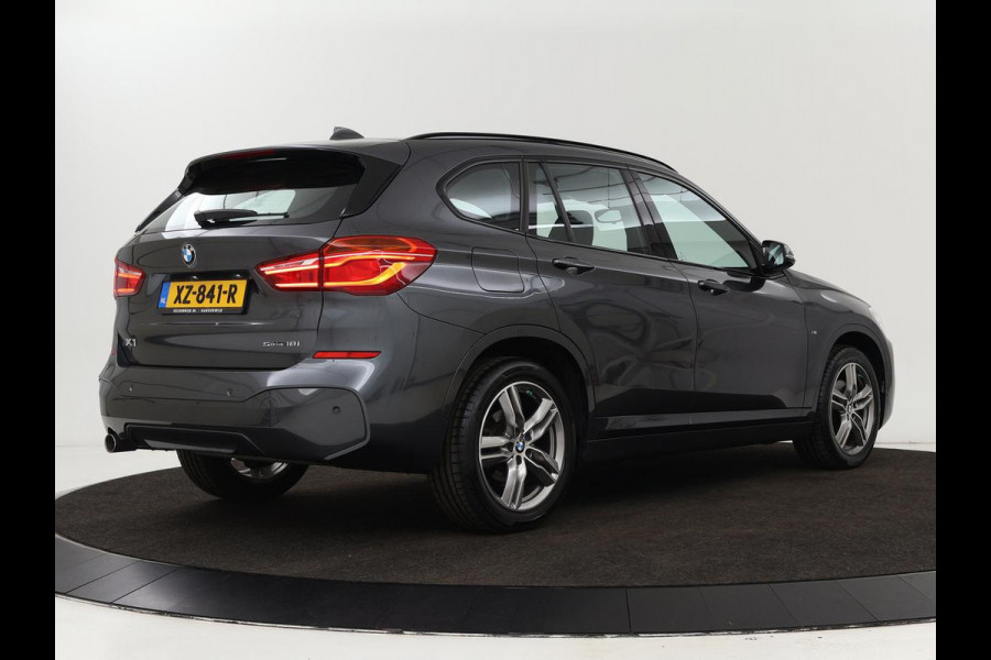 BMW X1 sDrive18i M Sport | Stoelverwarming | Head-Up | Sportstoelen | Full LED | Alcantara | Navigatie | Park Assist | Climate control