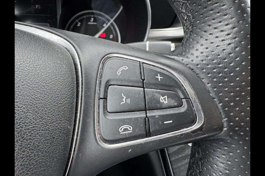 Mercedes-Benz C-Klasse Estate 180 CDI AMG | Camera | Parkeersensoren | Led | Stoelverwarming | Lichtmetalen velgen | Elektrische Achterklep |
