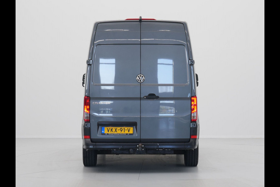 Volkswagen Crafter 35 2.0 TDI 177pk DSG L3H2 Highline Navigatie Camera Stuur- en Stoelverwarming