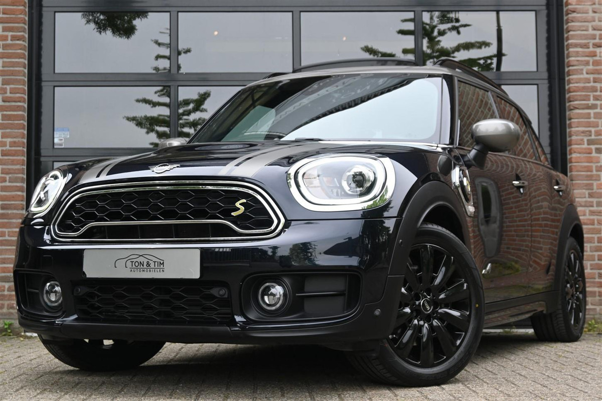 MINI Countryman 2.0 Cooper S E ALL4 Chili Pano Yours Leder Sfeerlicht '19 MINI Countryman 2.0 Cooper S E ALL4 Chili Pano Yours Leder Sfeerlicht '19