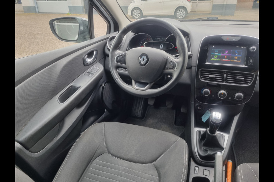 Renault Clio Estate 0.9 TCe Limited AIRCO / NAVI / CRUISE