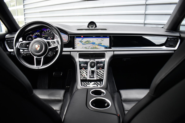 Porsche Panamera Sport Turismo 2.9 4 E-Hybrid Sport Design | Panoramadak | ACC | Bose | Sportuitlaat | 21'' Velgen | Head-Up | CarPlay |