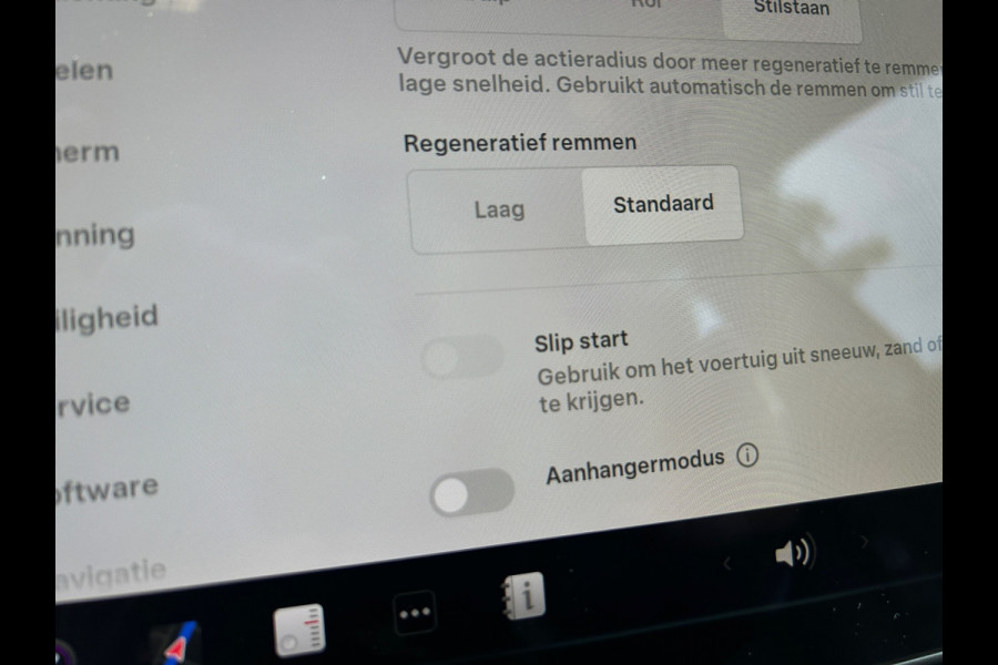 Tesla Model 3 Standard RWD Plus 60 kWh Trekhaak (1.000kg) SOH 86% Rijklaarprijs!