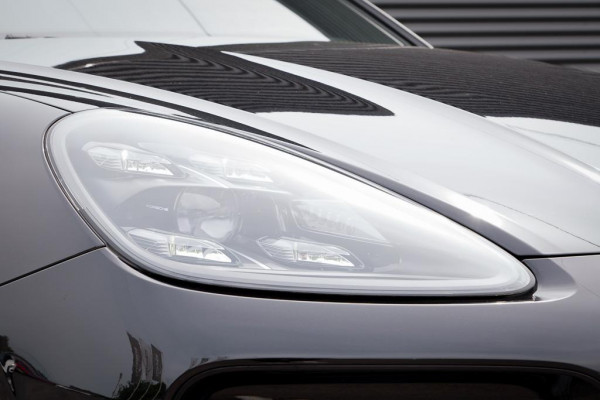 Porsche Cayenne Coupé 2.9 S / Sport Design Carbon / Pepita / Trekhaak