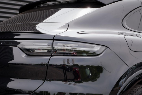 Porsche Cayenne Coupé 2.9 S / Sport Design Carbon / Pepita / Trekhaak