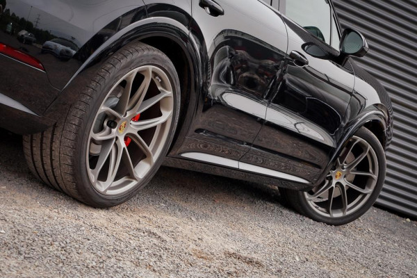 Porsche Cayenne Coupé 2.9 S / Sport Design Carbon / Pepita / Trekhaak
