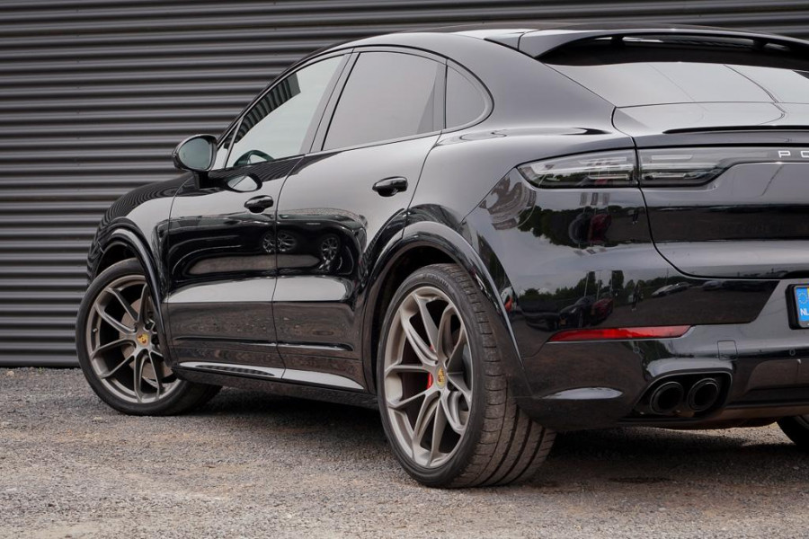 Porsche Cayenne Coupé 2.9 S / Sport Design Carbon / Pepita / Trekhaak