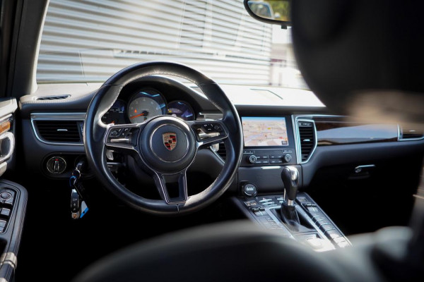 Porsche Macan 3.0 S / Pano / Carplay / Stoelverwarming