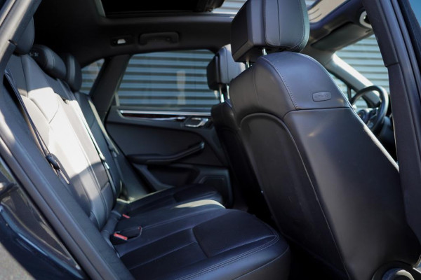 Porsche Macan 3.0 S / Pano / Carplay / Stoelverwarming
