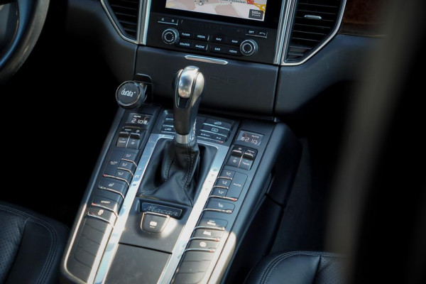 Porsche Macan 3.0 S / Pano / Carplay / Stoelverwarming