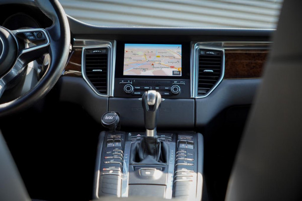 Porsche Macan 3.0 S / Pano / Carplay / Stoelverwarming