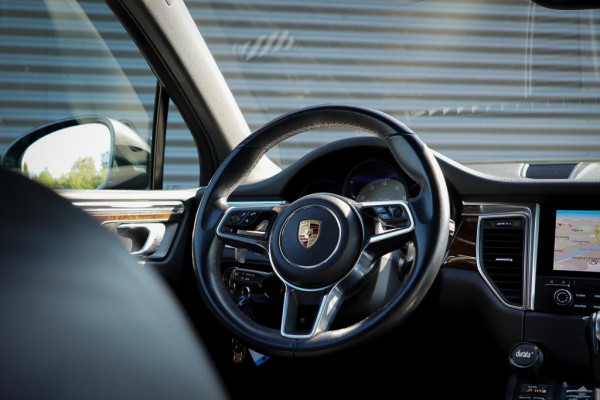 Porsche Macan 3.0 S / Pano / Carplay / Stoelverwarming