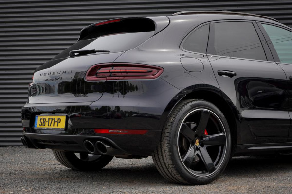 Porsche Macan 3.0 GTS / Pano / Leder / Luchtvering / NL Auto / 21''