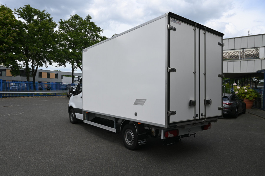 Mercedes-Benz Sprinter 315 CDI L3 RWD MBUX navigatie, Gesloten laadbak, Meubelbak