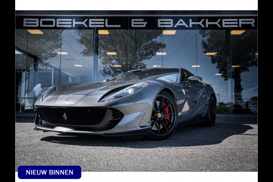 Ferrari 812 6.5 V12 Superfast HELE - Daytona Seats - Carbon - Lift - Pass. Display