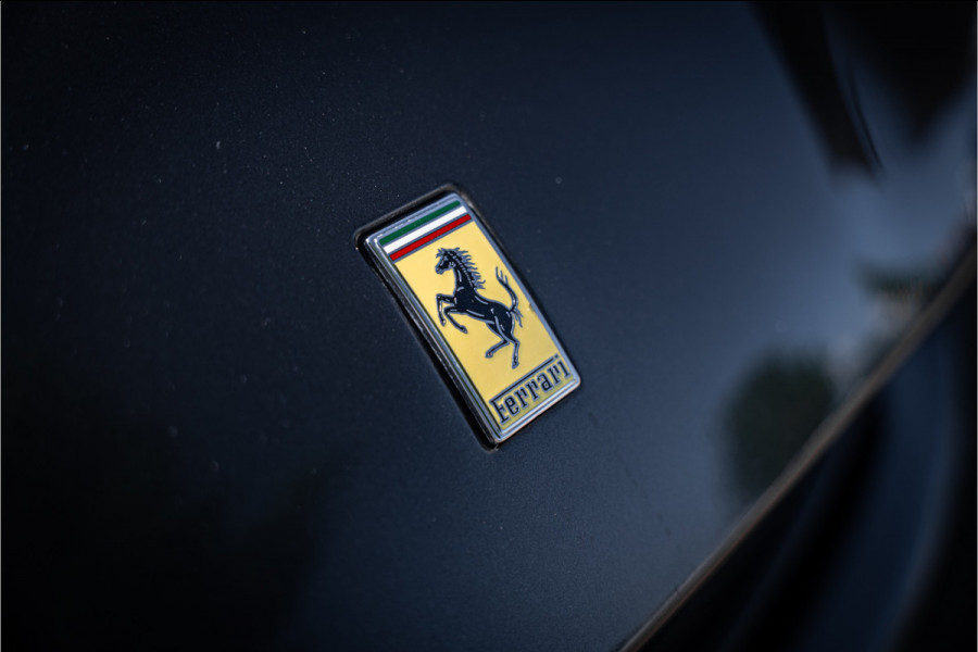 Ferrari 812 6.5 V12 Superfast HELE - Daytona Seats - Carbon - Lift - Pass. Display