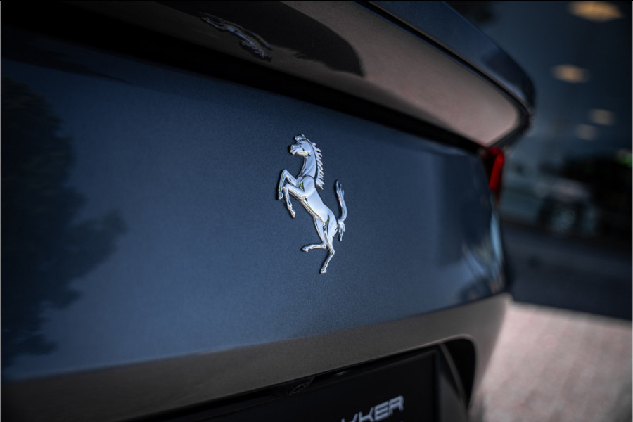 Ferrari 812 6.5 V12 Superfast HELE - Daytona Seats - Carbon - Lift - Pass. Display