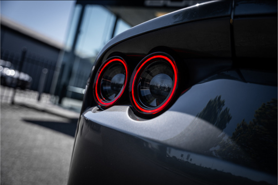 Ferrari 812 6.5 V12 Superfast HELE - Daytona Seats - Carbon - Lift - Pass. Display