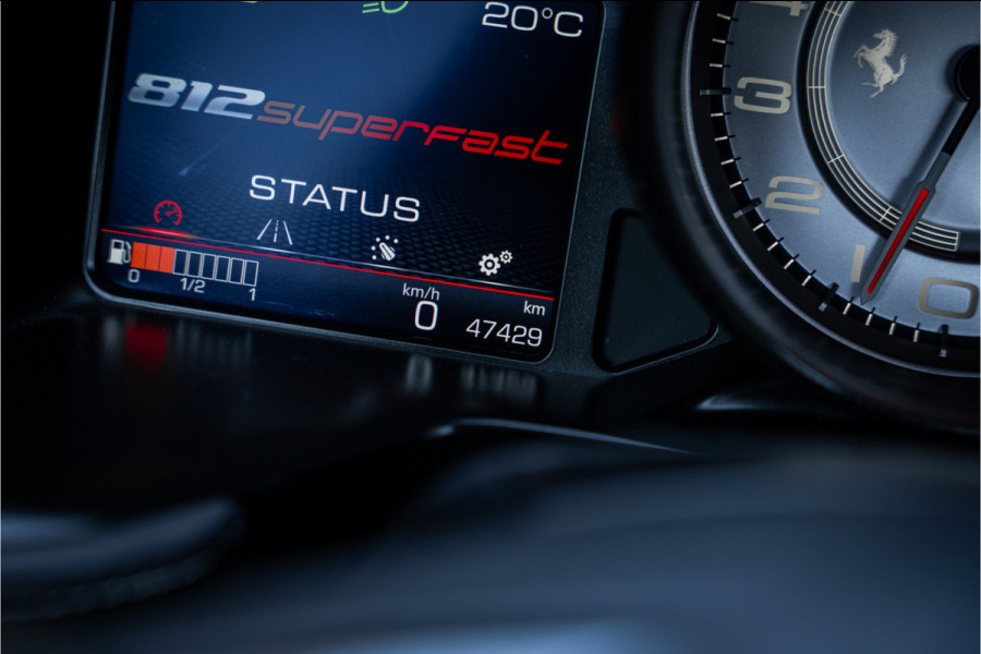 Ferrari 812 6.5 V12 Superfast HELE - Daytona Seats - Carbon - Lift - Pass. Display