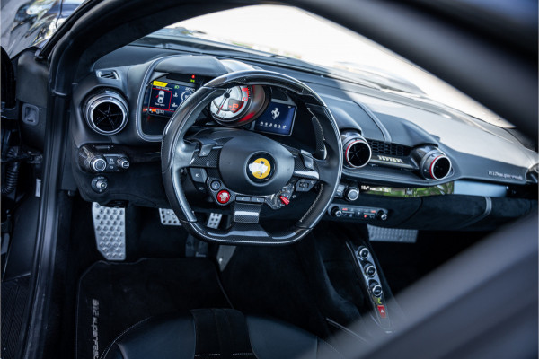 Ferrari 812 6.5 V12 Superfast HELE - Daytona Seats - Carbon - Lift - Pass. Display