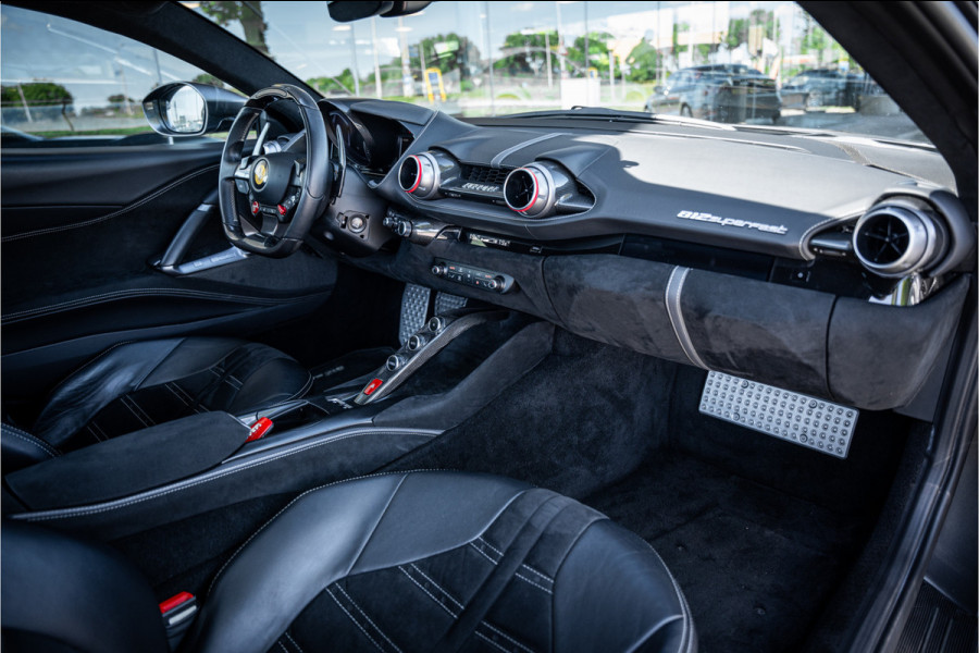Ferrari 812 6.5 V12 Superfast HELE - Daytona Seats - Carbon - Lift - Pass. Display