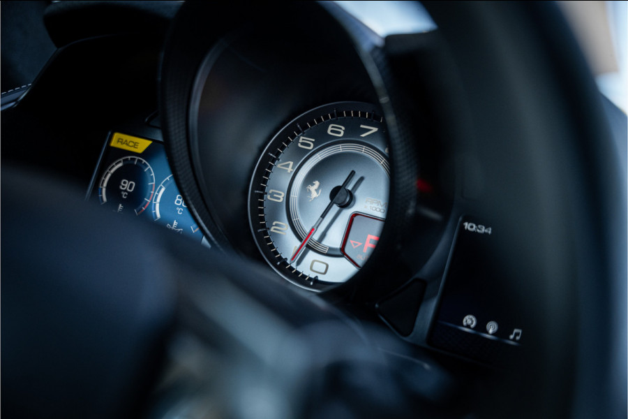 Ferrari 812 6.5 V12 Superfast HELE - Daytona Seats - Carbon - Lift - Pass. Display