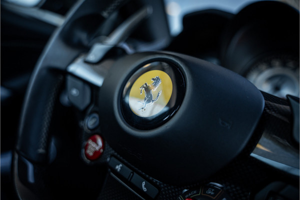 Ferrari 812 6.5 V12 Superfast HELE - Daytona Seats - Carbon - Lift - Pass. Display