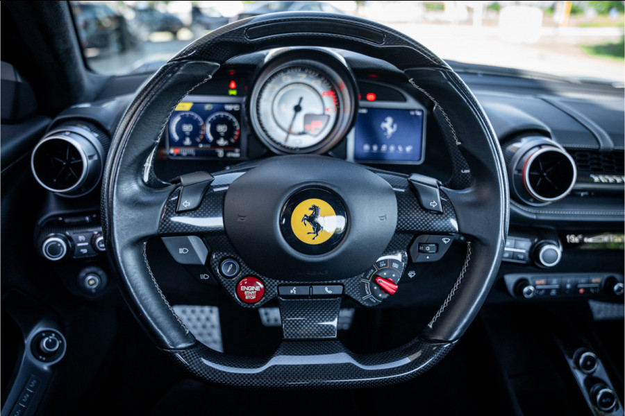 Ferrari 812 6.5 V12 Superfast HELE - Daytona Seats - Carbon - Lift - Pass. Display