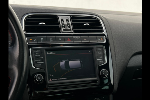 Volkswagen Polo 1.8 TSI GTI PANO | ZEER NETTE AUTO | STOELVERW | PDC VOOR & ACHTER | CARPLAY |