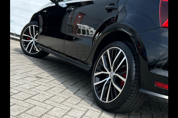 Volkswagen Polo 1.8 TSI GTI PANO | ZEER NETTE AUTO | STOELVERW | PDC VOOR & ACHTER | CARPLAY |