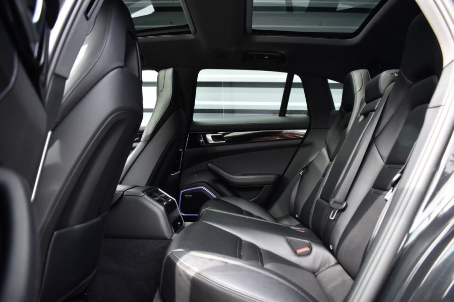 Porsche Panamera Sport Turismo 2.9 4 E-Hybrid Sport Design | Panoramadak | ACC | Bose | Sportuitlaat | 21'' Velgen | Head-Up | CarPlay |