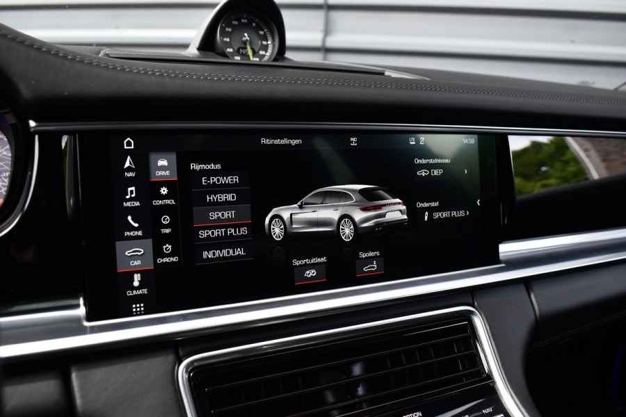 Porsche Panamera Sport Turismo 2.9 4 E-Hybrid Sport Design | Panoramadak | ACC | Bose | Sportuitlaat | 21'' Velgen | Head-Up | CarPlay |