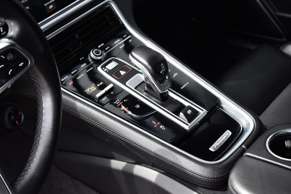 Porsche Panamera Sport Turismo 2.9 4 E-Hybrid Sport Design | Panoramadak | ACC | Bose | Sportuitlaat | 21'' Velgen | Head-Up | CarPlay |