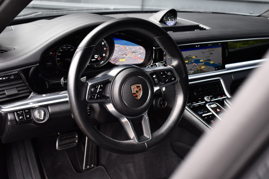 Porsche Panamera Sport Turismo 2.9 4 E-Hybrid Sport Design | Panoramadak | ACC | Bose | Sportuitlaat | 21'' Velgen | Head-Up | CarPlay |