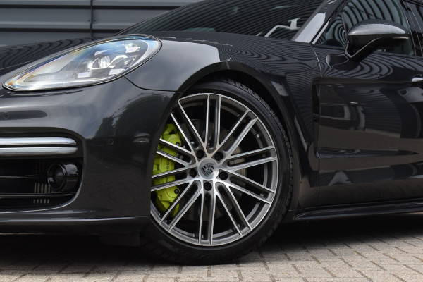 Porsche Panamera Sport Turismo 2.9 4 E-Hybrid Sport Design | Panoramadak | ACC | Bose | Sportuitlaat | 21'' Velgen | Head-Up | CarPlay |