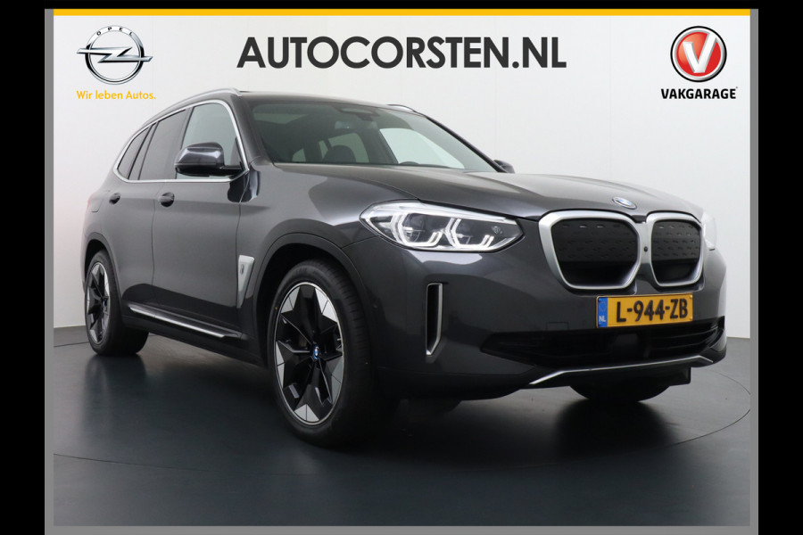 BMW iX3 AUT. 286pk 80kWh Pano/Schuif-Kant-Dak Leder+elektr.SportStoel+Verwarmd M-Sport-St+ M-Aeropack 20"Lmv Apple Android Carplay WiFi  Driving-Assist-Pro Connected-Pack-Pro Digital-Key Elektr.-A-Klep Cockpit-Live-Pro 3-zone Ecc Hemel-Zwart Head-up display Live-Cockpit-Pro Akoustiekglas DAB Driving assistant Uitwijk-Aassistent Verkeersbord detectie Exterior-Line Snelladen tot 150kWh/11kwh 3-fase (thuis)  €72500 nieuwprijs Orig.NLse auto