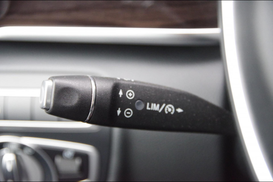 Mercedes-Benz V-Klasse 300d 4-MATIC XL DC-5P, AUT. LED, LEDER, MEMORY, 2X ELEKTR. SCHUIFDEUR, MBUX 10'', 360 CAMERA, TREKHAAK AFNEEMBAAR, PARKEERSENSOR