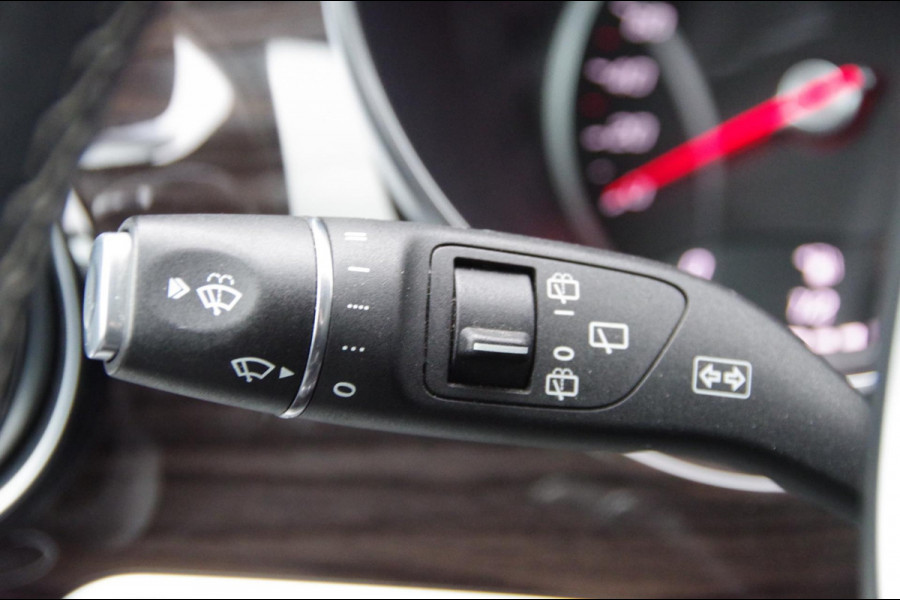 Mercedes-Benz V-Klasse 300d 4-MATIC XL DC-5P, AUT. LED, LEDER, MEMORY, 2X ELEKTR. SCHUIFDEUR, MBUX 10'', 360 CAMERA, TREKHAAK AFNEEMBAAR, PARKEERSENSOR
