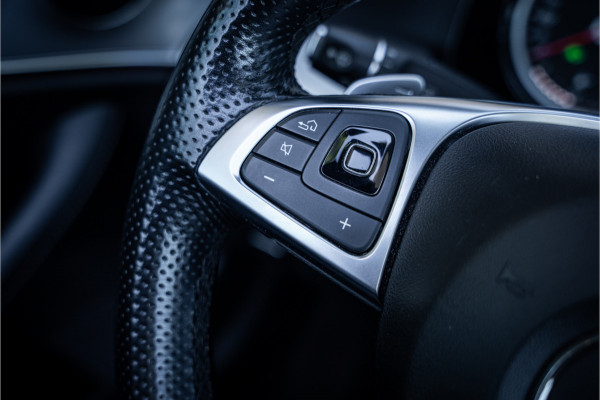 Mercedes-Benz E-Klasse Cabrio 400 4MATIC (334pk) Premium Plus - Ventilatie - AMG - Memory