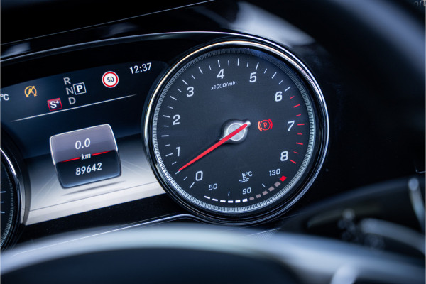 Mercedes-Benz E-Klasse Cabrio 400 4MATIC (334pk) Premium Plus - Ventilatie - AMG - Memory