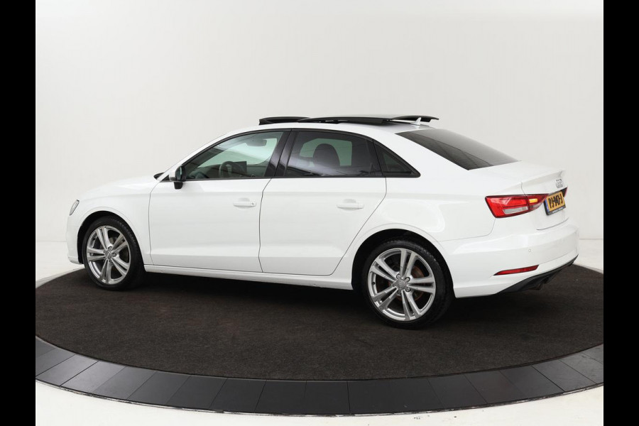Audi A3 1.0 TFSI | Automaat | Panoramadak | Adaptive cruise | Climate control | Navigatie | Xenon | Parkeerhulp | Bluetooth