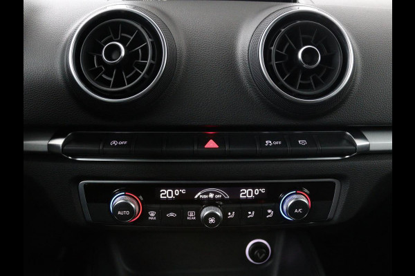 Audi A3 1.0 TFSI | Automaat | Panoramadak | Adaptive cruise | Climate control | Navigatie | Xenon | Parkeerhulp | Bluetooth
