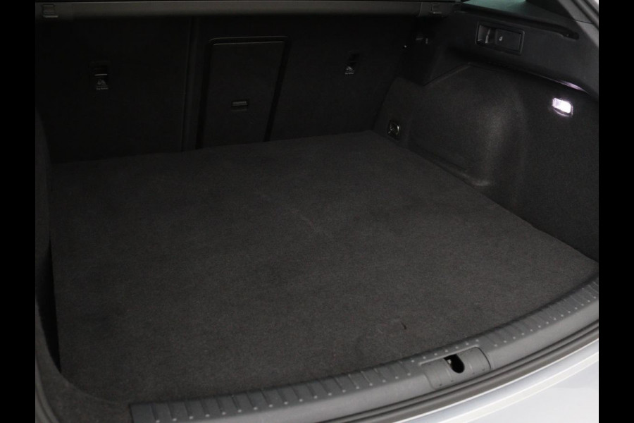 Seat Leon 1.4 TSI eHybrid PHEV FR | Carplay | Sfeerverlichting | Navigatie | Full LED | Sportstoelen | Parkeerhulp | Climate control | Cruise control